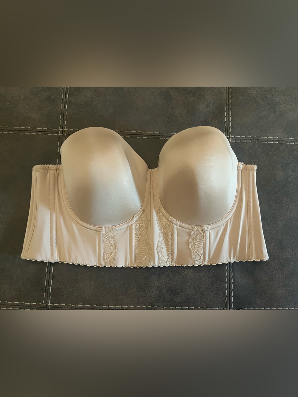 Strapless Longline Contour Bra in Nude